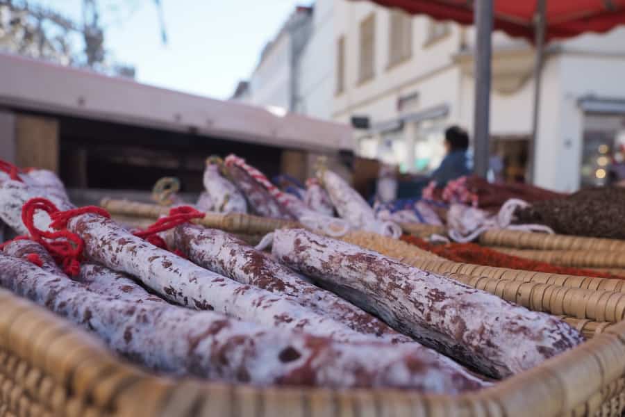 Salami sausage at the farmer market in Saarbrücken, Saarland © LHS - Stefan Himmer