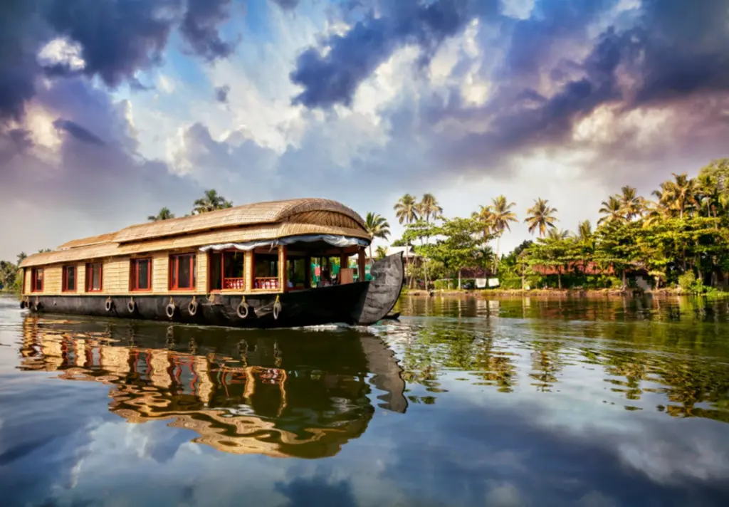 Kerala Travel Guide - Alleppey