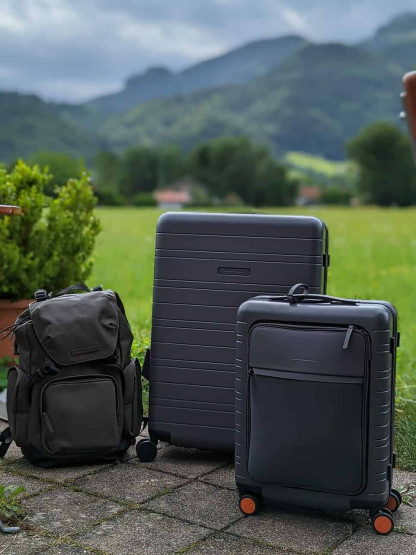 The perfect luggage combination for digital nomads and other travelers.