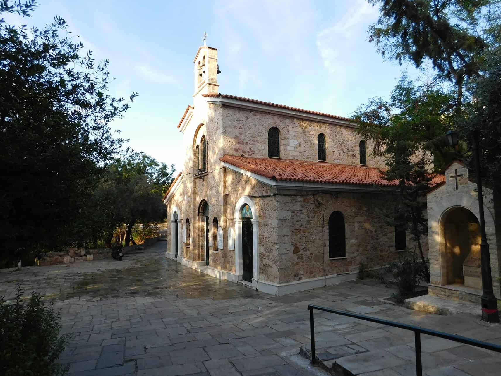 Agia Fotini church at Vatrachonisi